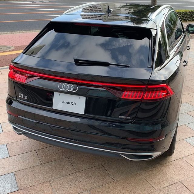 ついに️本日️Audi Q8がAudi神戸に到着いたしました️待ちに待った新型Audi Q8.実際に目でご確認下さいお待ちしております... - from Instagram